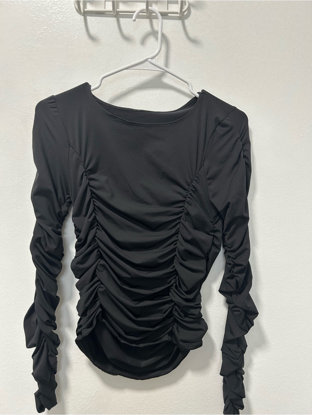 Nordstrom Black Ruched Long-Sleeve Top